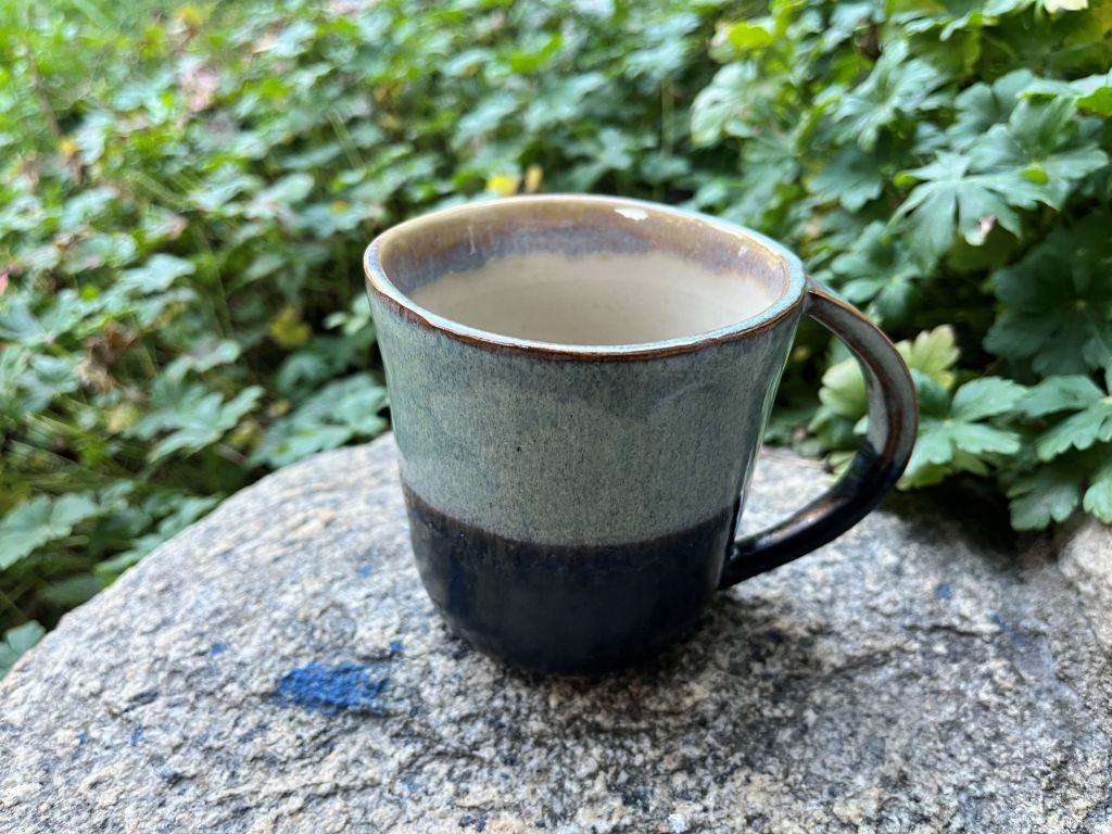 Petite tasse décorée